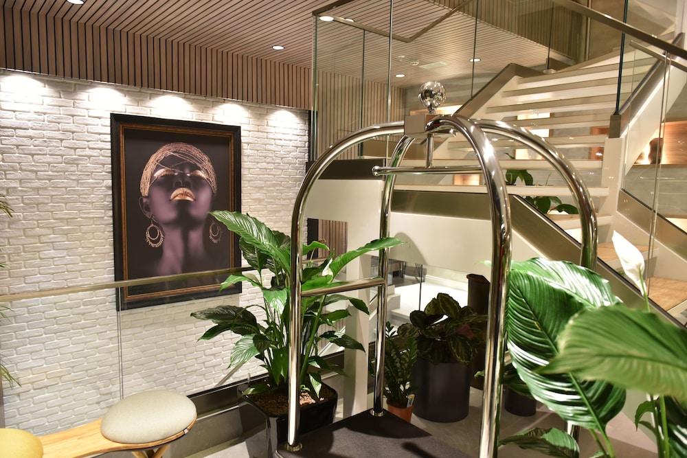 סקופיה Hotel Panoramika Design & Spa מראה חיצוני תמונה