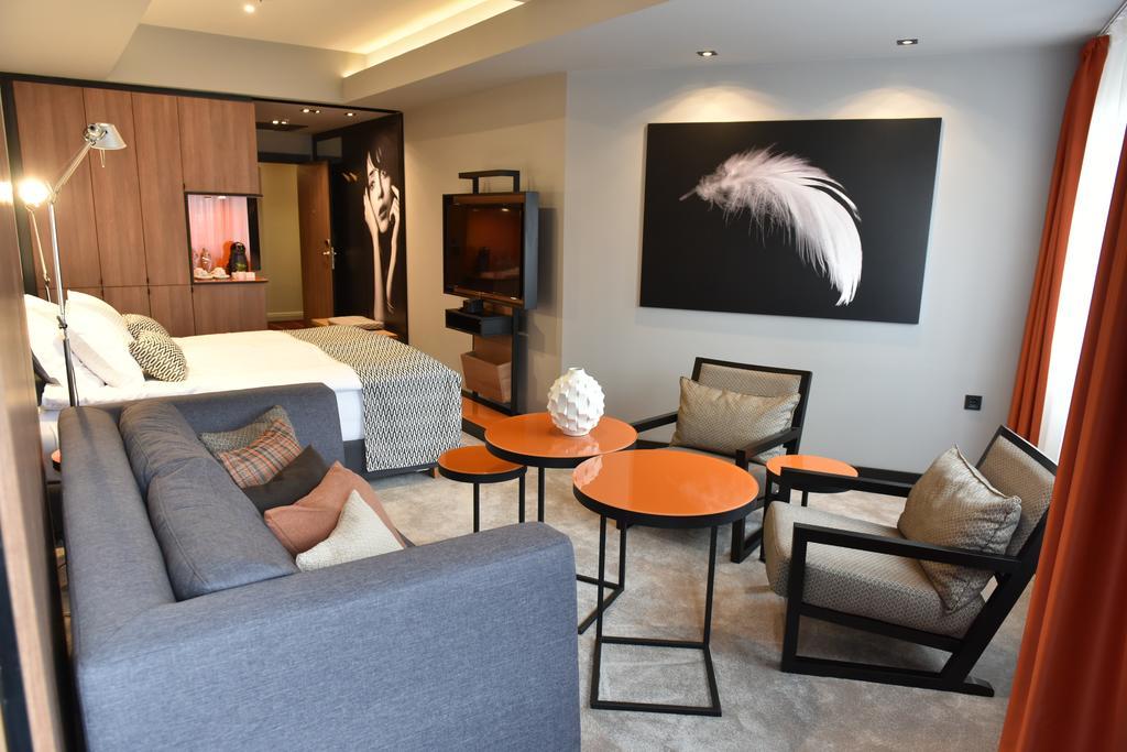סקופיה Hotel Panoramika Design & Spa מראה חיצוני תמונה